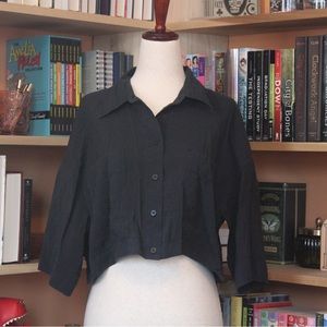 Zara Oversized Cropped Black Short-Sleeve Button-Up Shirt